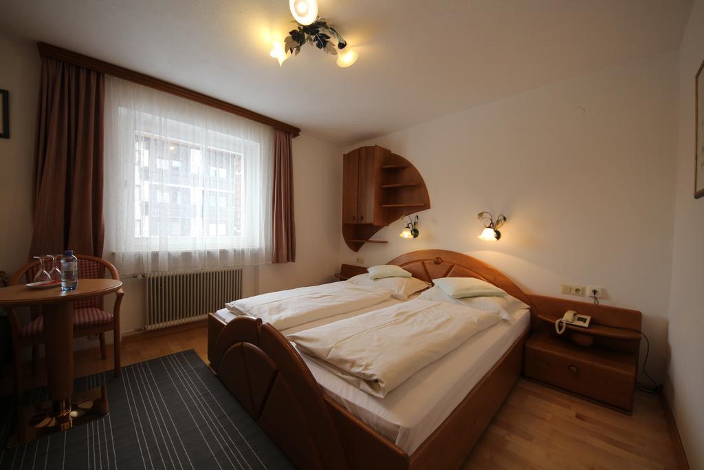 Hotel Garni Laerchenhof Lech am Arlberg Kültér fotó